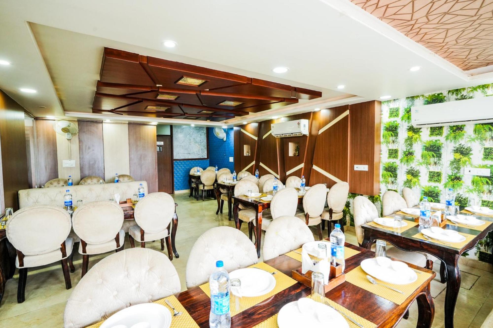 Hotel Olive Greens Near Jaipur International Airport Exterior photo