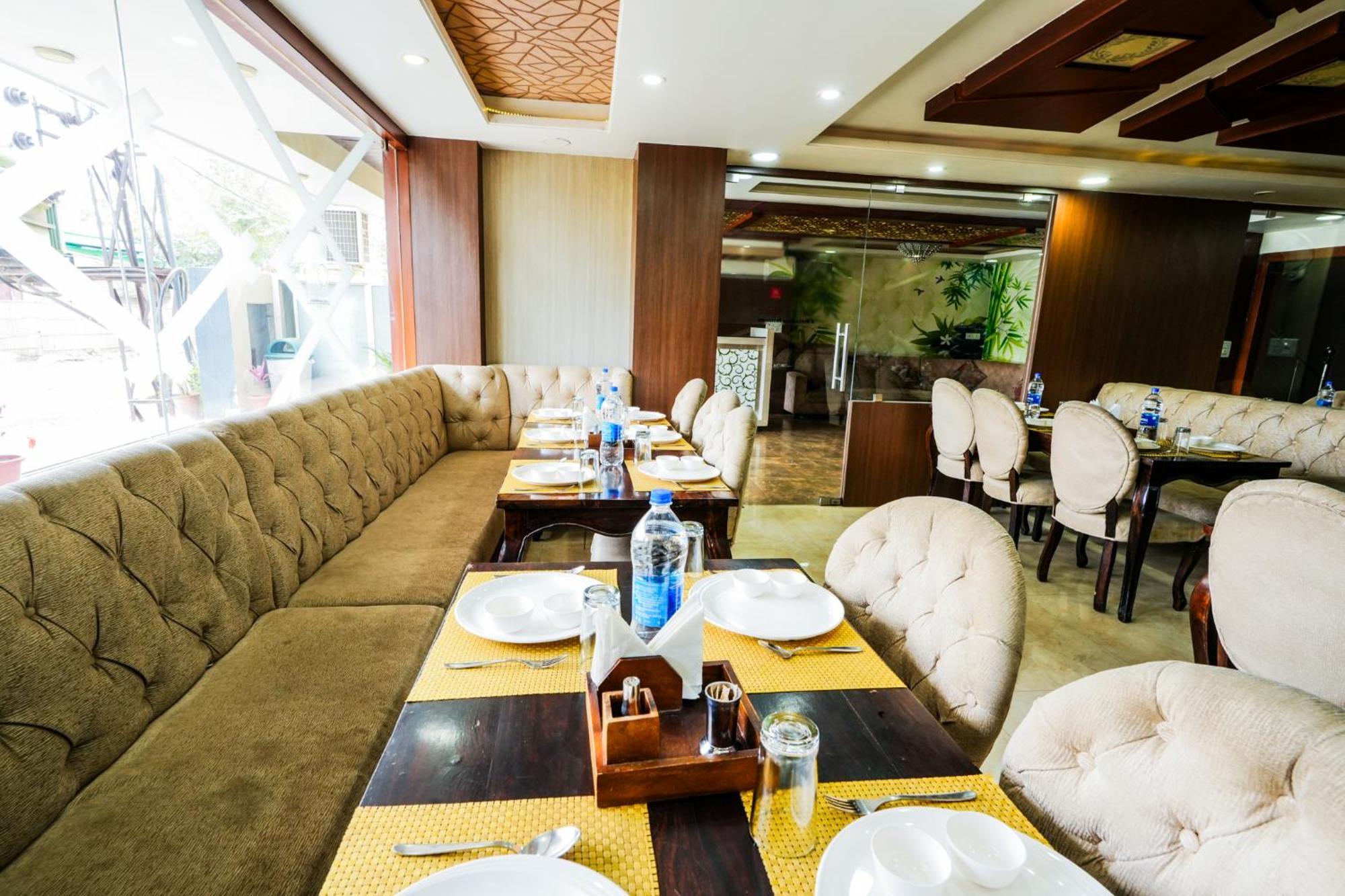 Hotel Olive Greens Near Jaipur International Airport Exterior photo