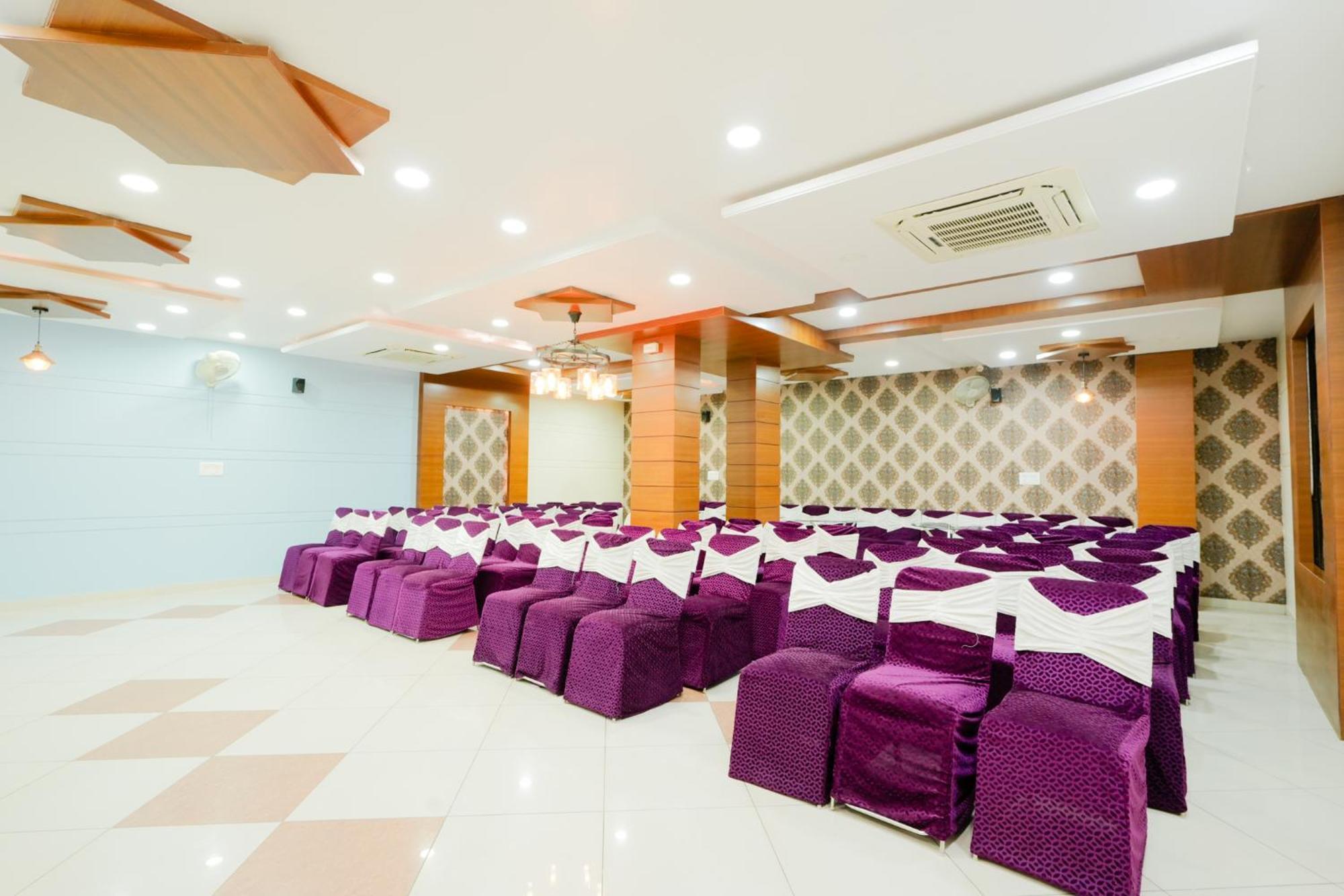 Hotel Olive Greens Near Jaipur International Airport Exterior photo