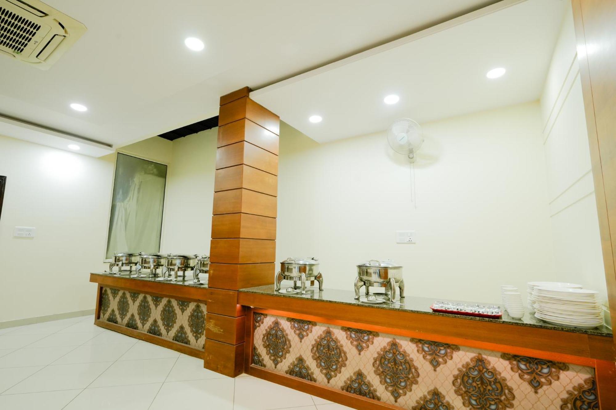 Hotel Olive Greens Near Jaipur International Airport Exterior photo