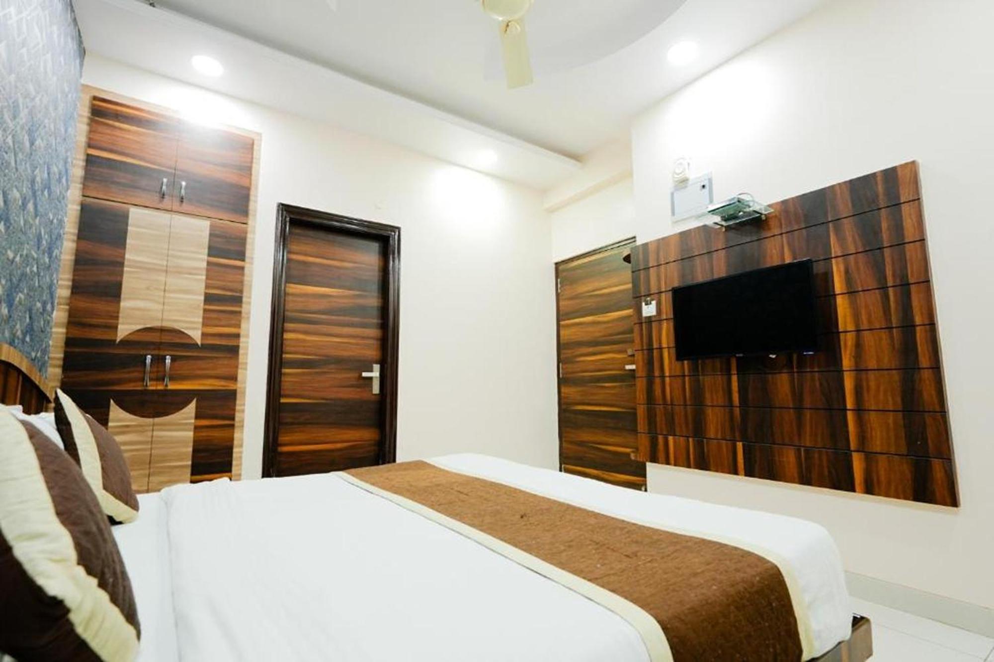 Hotel Olive Greens Near Jaipur International Airport Exterior photo